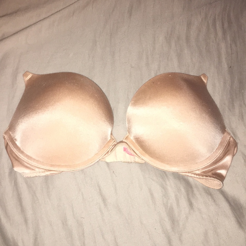 No straps VS Bra